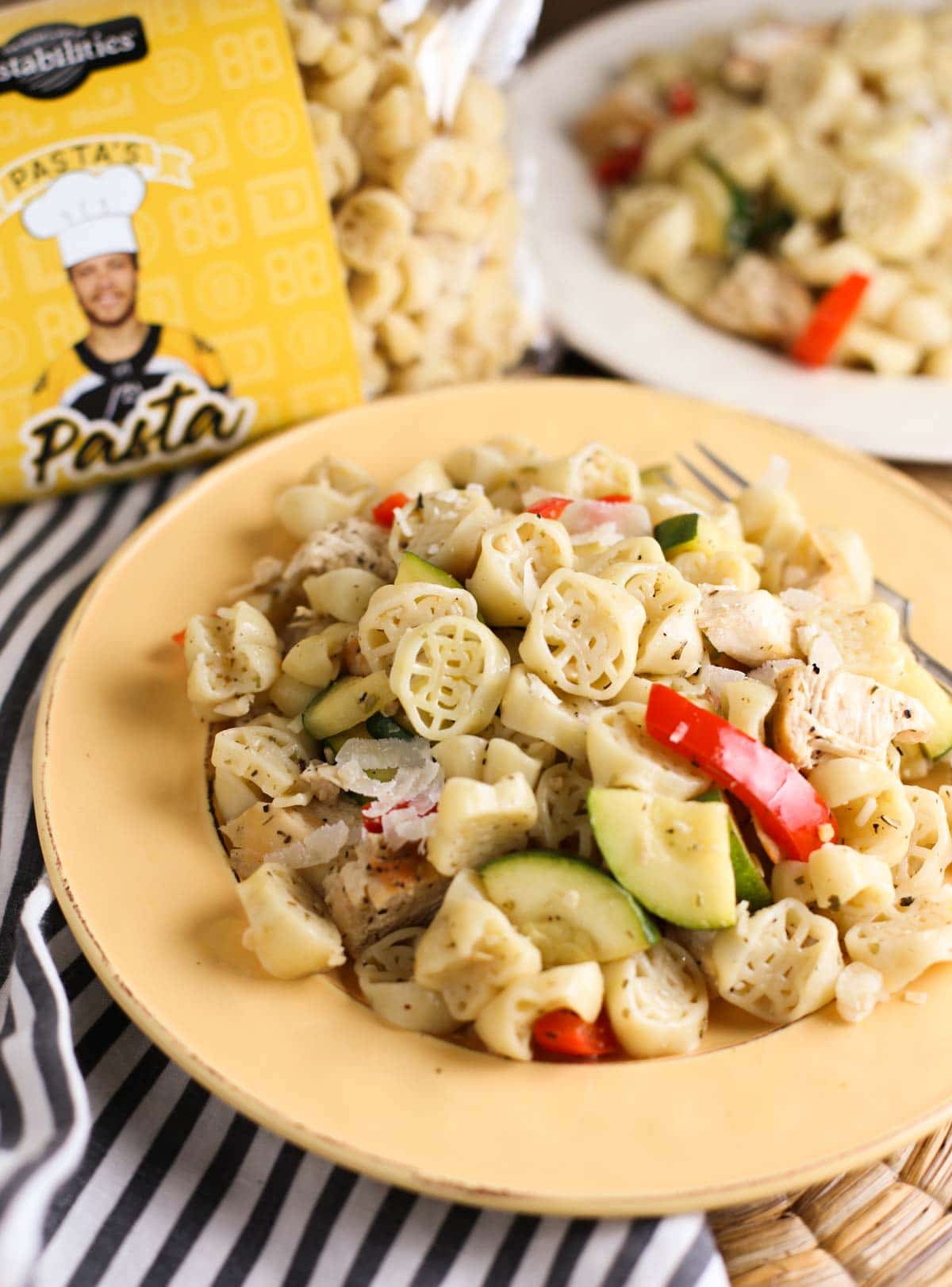 Boston Bruins Pasta's Pasta Primavera with Chicken | Light and delicious recipe your family will love! | Go Bruins! | WorldofPastabilities.com 