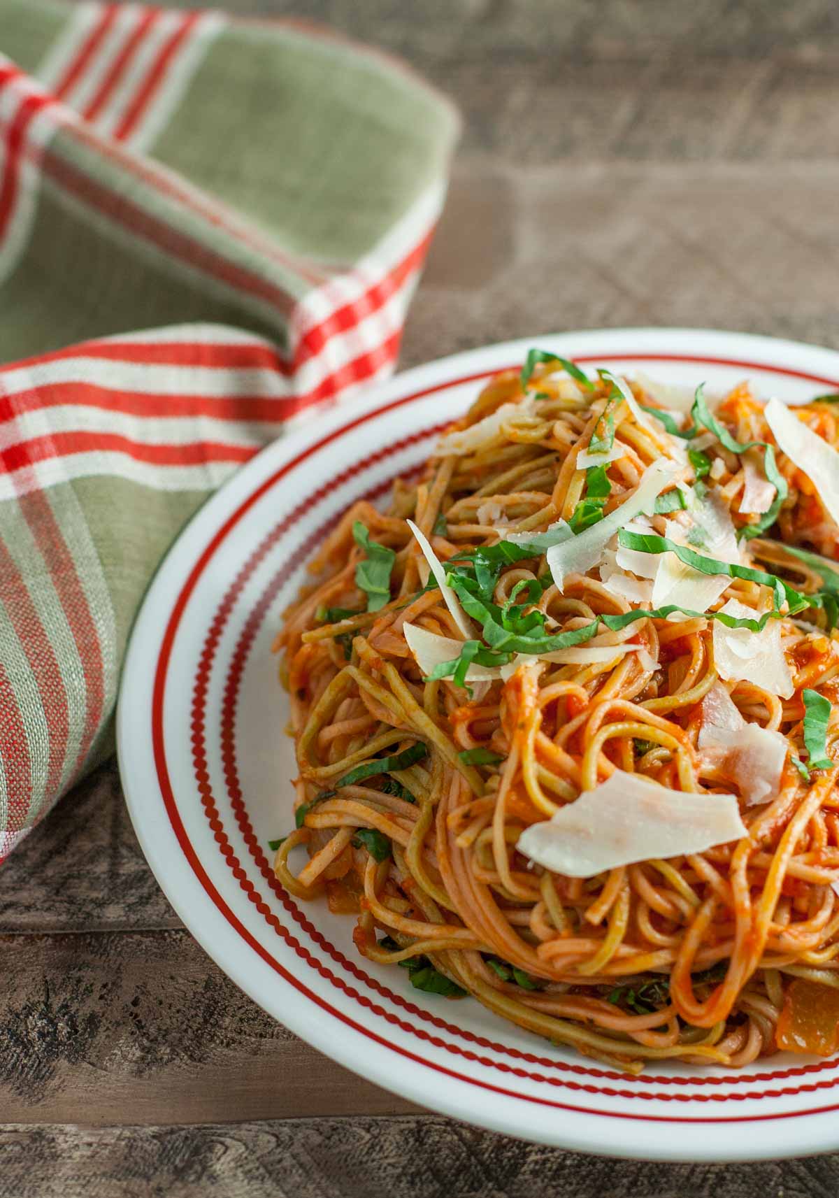 Classic Marinara Sauce | WorldofPastabilities.com | A versatile and delicious red sauce that will become your favorite go-to recipe! Italian tomatoes, olive oil, onions, and herbs - simple and fabulous flavors!