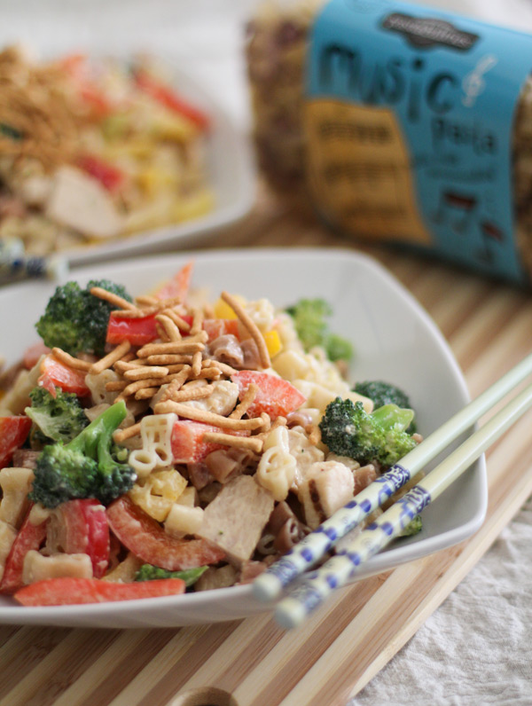 Creamy Oriental Pasta Salad | WorldofPastabilities.com