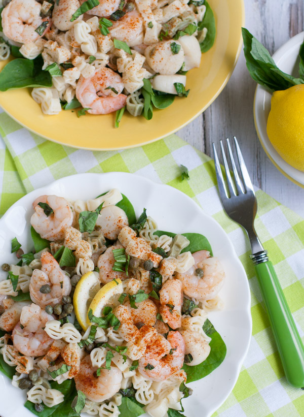 Lemony Shrimp and Scallop Pasta with Basil | WorldofPastabilities.com