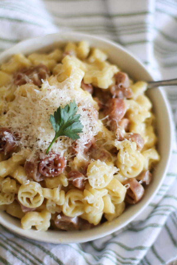 Light Fettuccine Alfredo | WorldofPastabilities.com