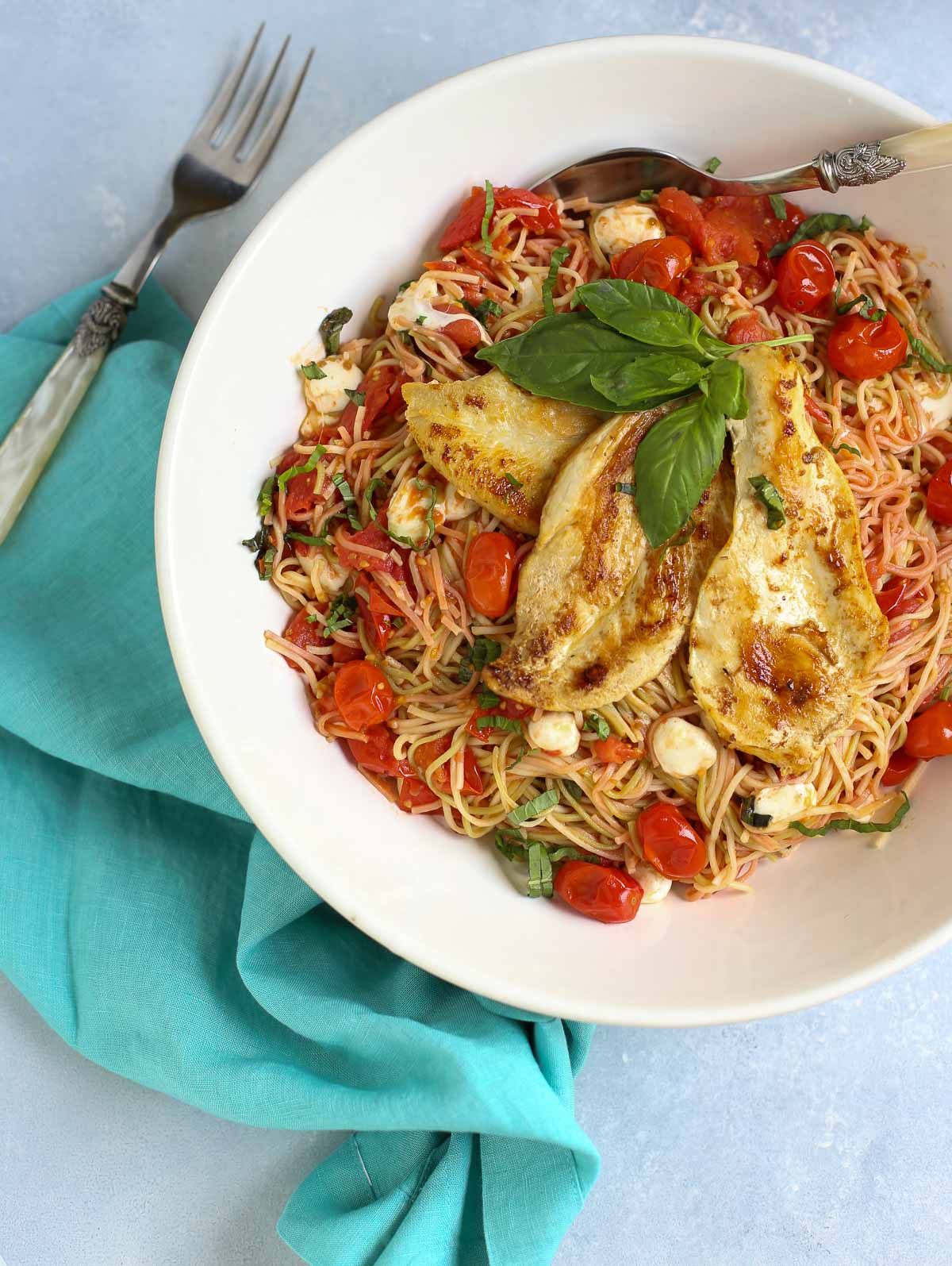 Margherita Pasta with Chicken | Take your favorite pizza and make a wonderful pasta dish! Simple, fresh, and delicious! Add chicken to take it up a notch...yum! | Pastashoppe.com