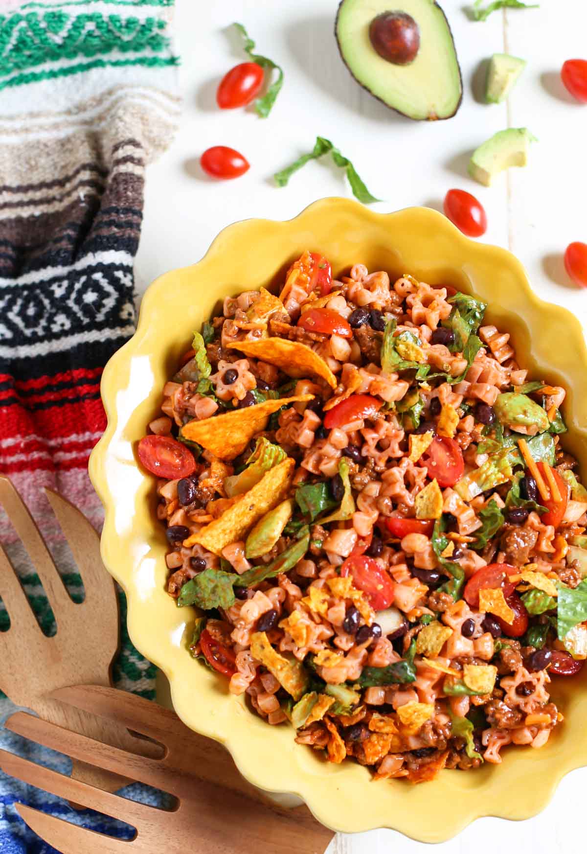 Mexican Chef Pasta Salad | Cha Cha Cha! Easy delish combo of sweet and tangy dressing with seasoned taco meat and fresh tomatoes, avocados and pasta. Add Doritos or corn chips - and the entire family goes crazy! A one pot yummy meal. Perfect for summer or beachside! | WorldofPastabilities.com