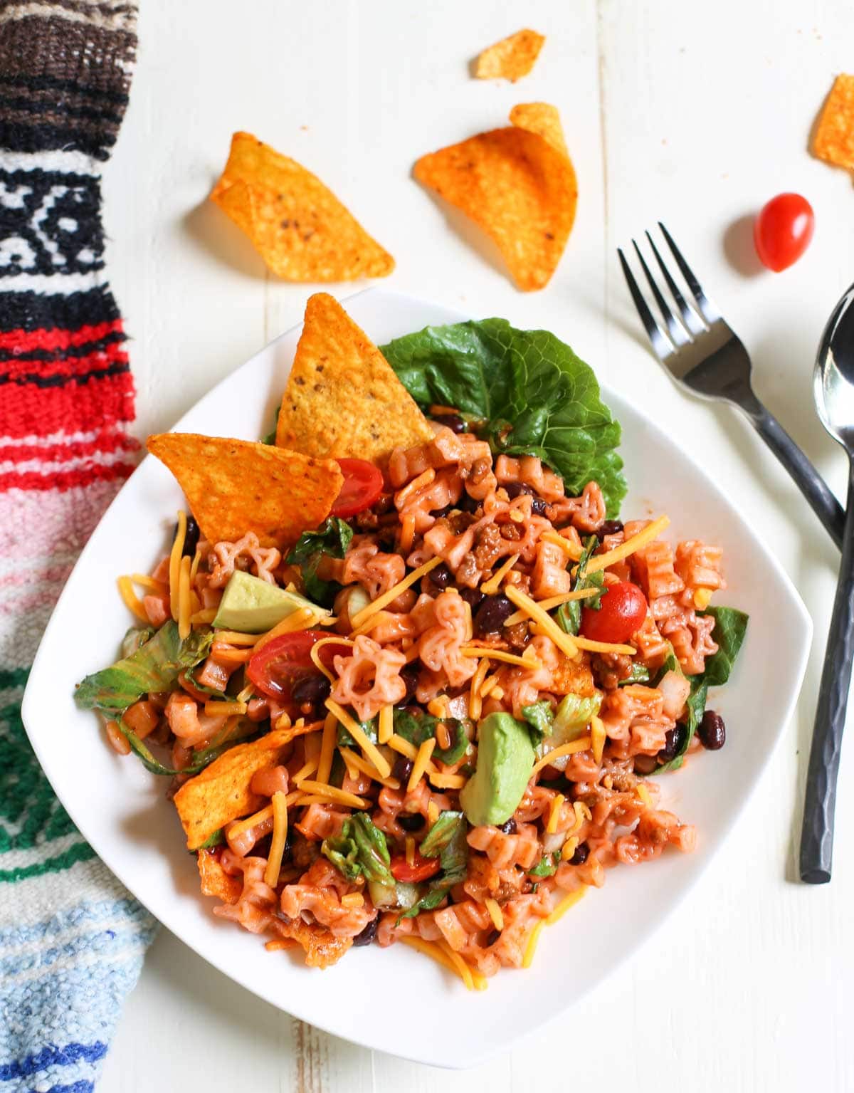 Mexican Chef Pasta Salad | Cha Cha Cha! Easy delish combo of sweet and tangy dressing with seasoned taco meat and fresh tomatoes, avocados and pasta. Add Doritos or corn chips - and the entire family goes crazy! A one pot yummy meal. Perfect for summer or beachside! | WorldofPastabilities.com