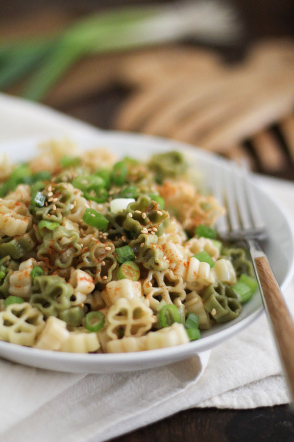 Sweet and Spicy Sesame Noodles | WorldofPastabilities.com