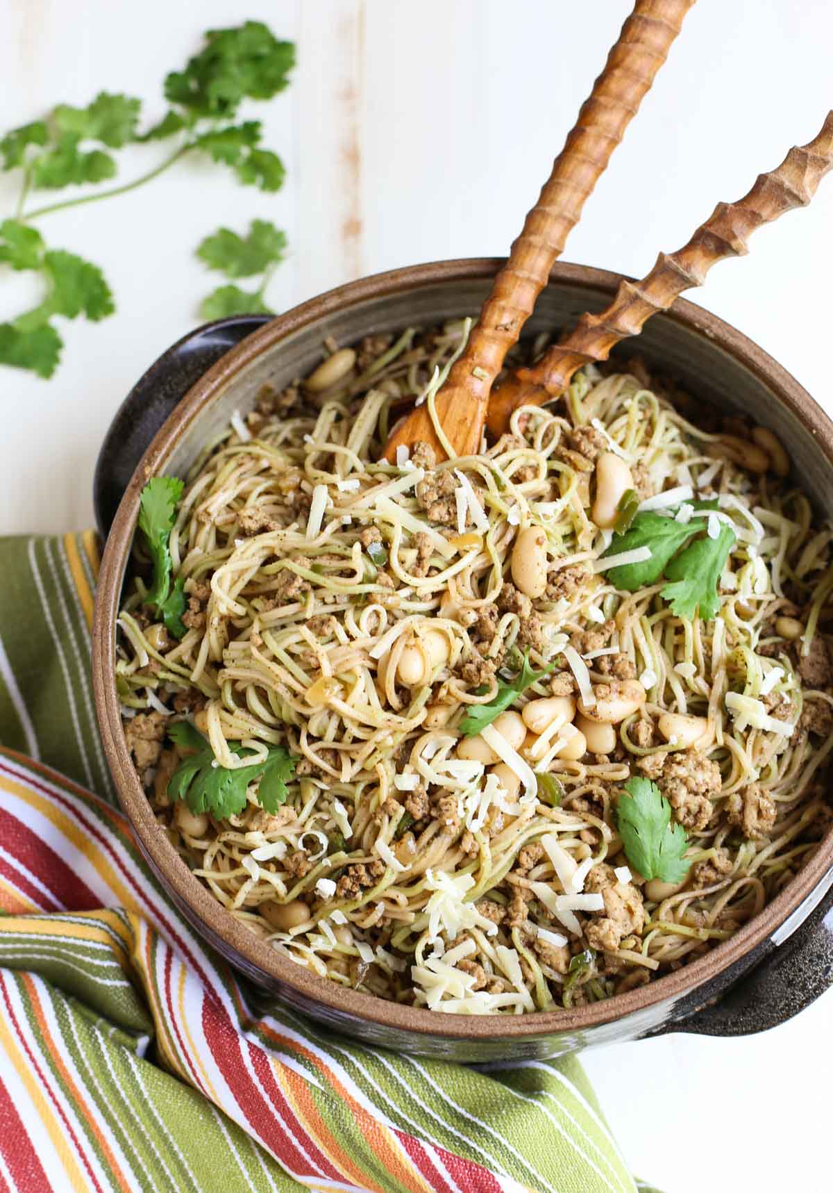 Hearty and subtle pasta dish blending flavors of a chili and spaghetti! Delish! Beans, ground chicken, and lots of spices with Angel Hair Pasta - yum! | WorldofPastabilities.com